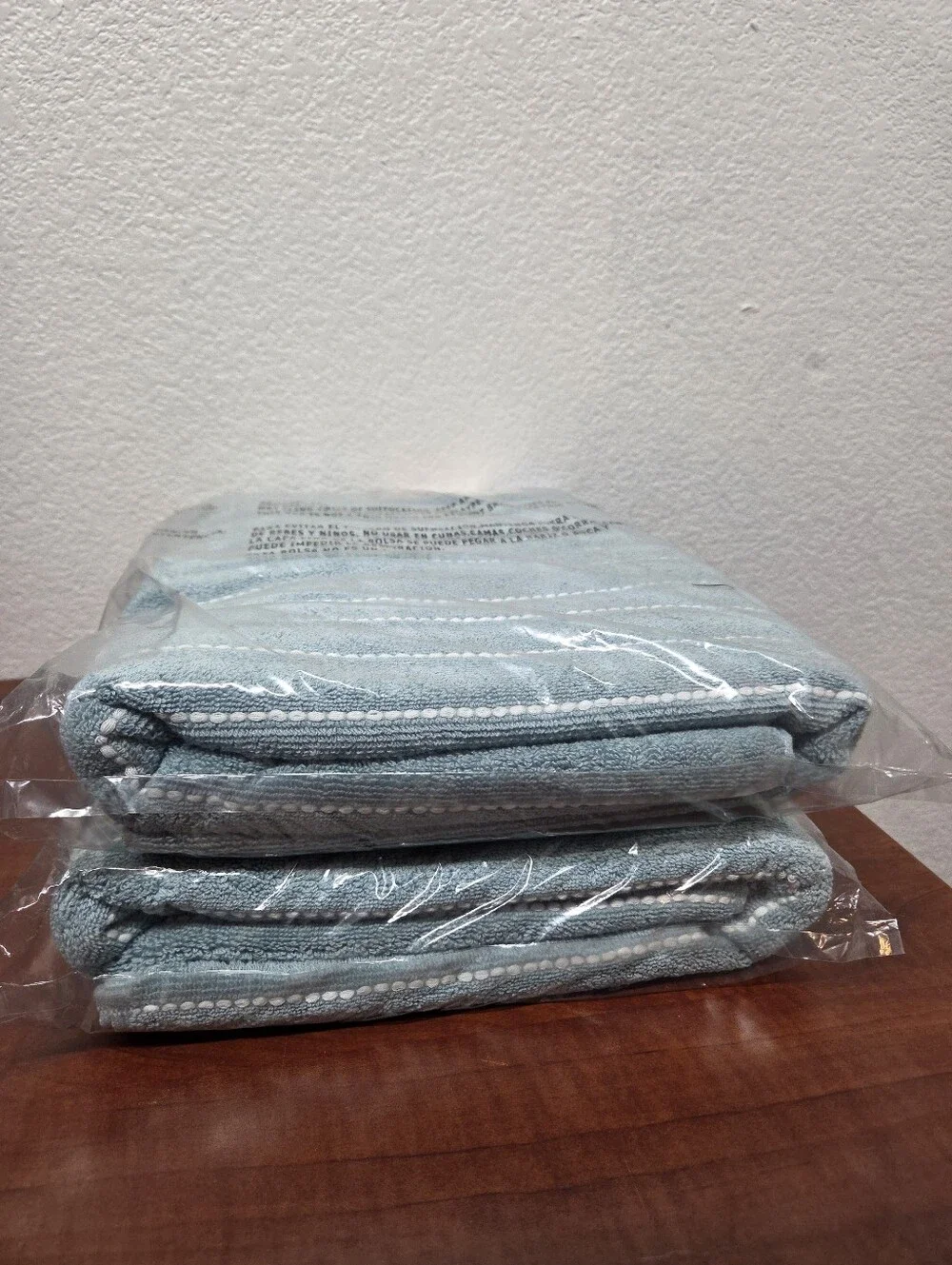 Threshold Striped Oversized Performance Plus Bath Towel Set Of 2 Nwt